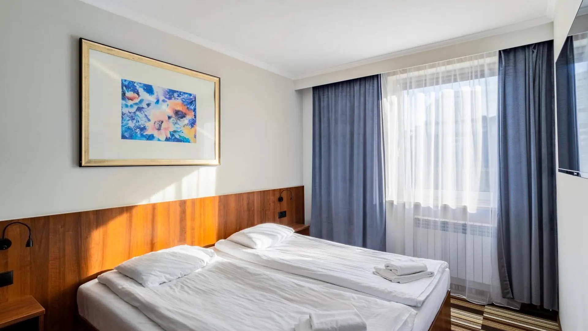 Hit Hotel Warschau 3*,  Polen