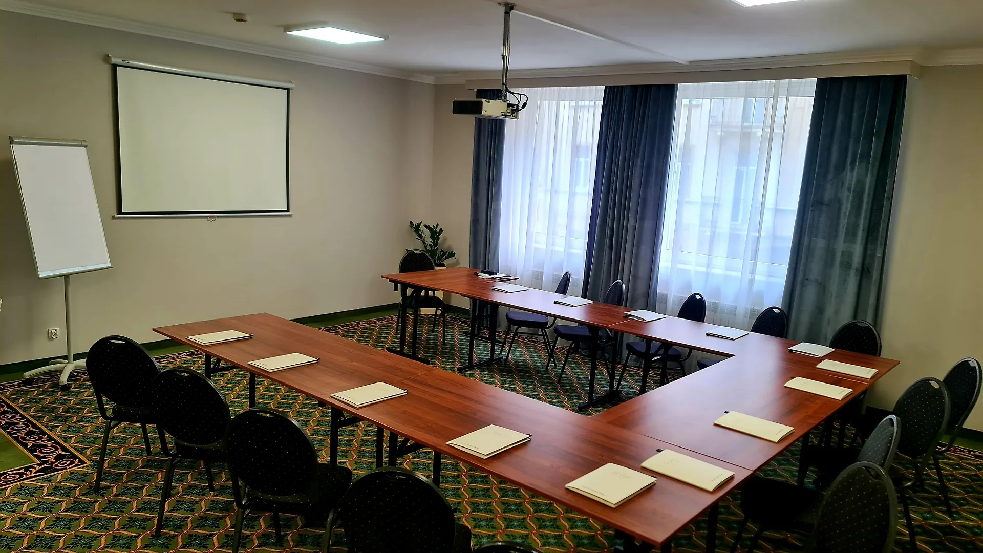 Hit Hotel Warszawa Polen