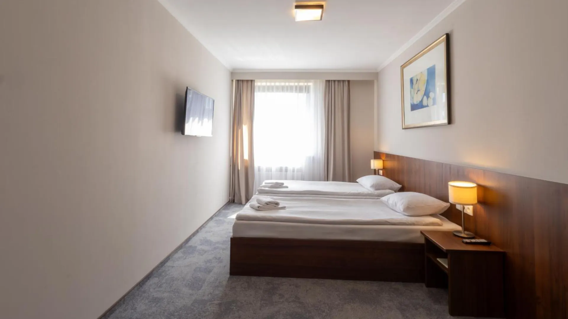 Hit Hotel Warsaw